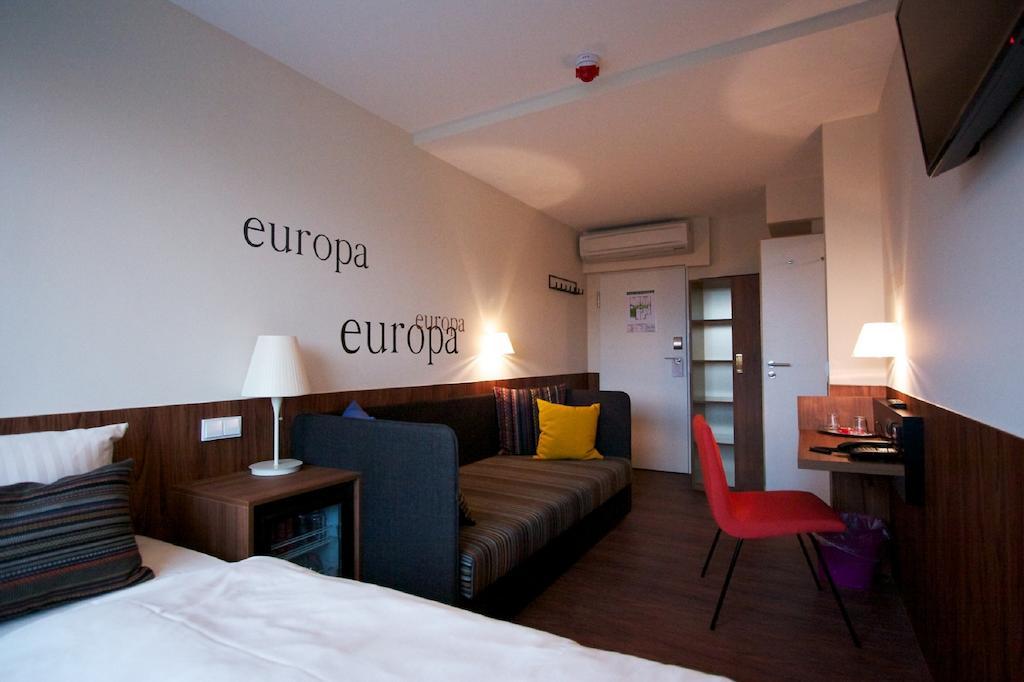 Hotel Europa Life Francfort-sur-le-Main Extérieur photo