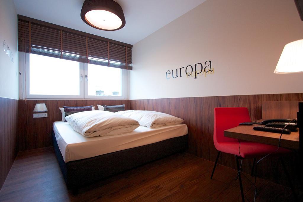 Hotel Europa Life Francfort-sur-le-Main Extérieur photo